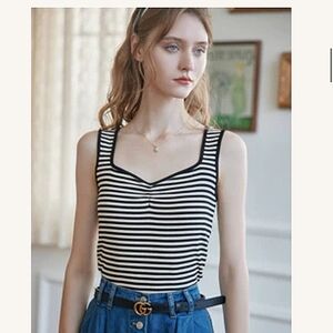 Simple Retro Striped Black and White Women's Top